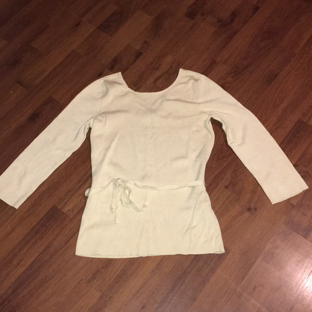 Beige/gold sweater